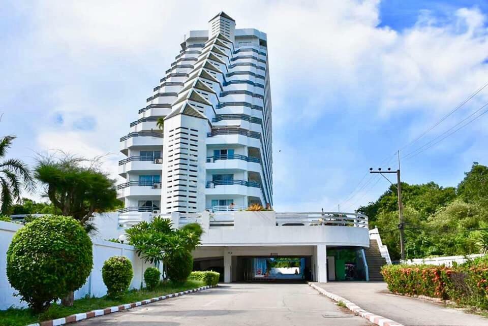 Rayong Condochain By Rainbow بان فيه المظهر الخارجي الصورة